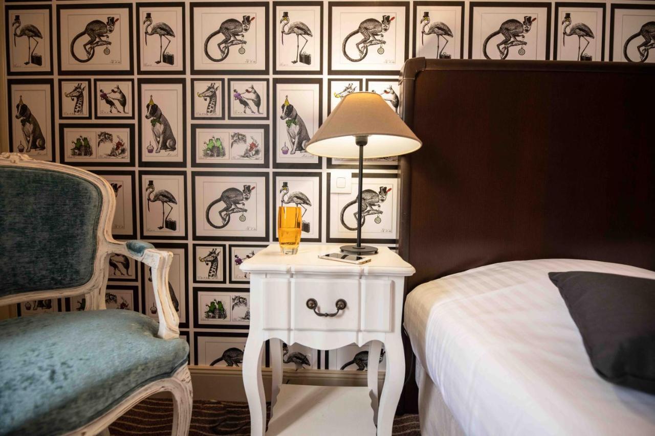 Logis Hotel La Croix Blanche Fontevraud Bagian luar foto