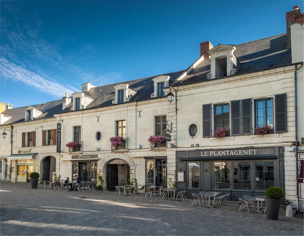 Logis Hotel La Croix Blanche Fontevraud Bagian luar foto