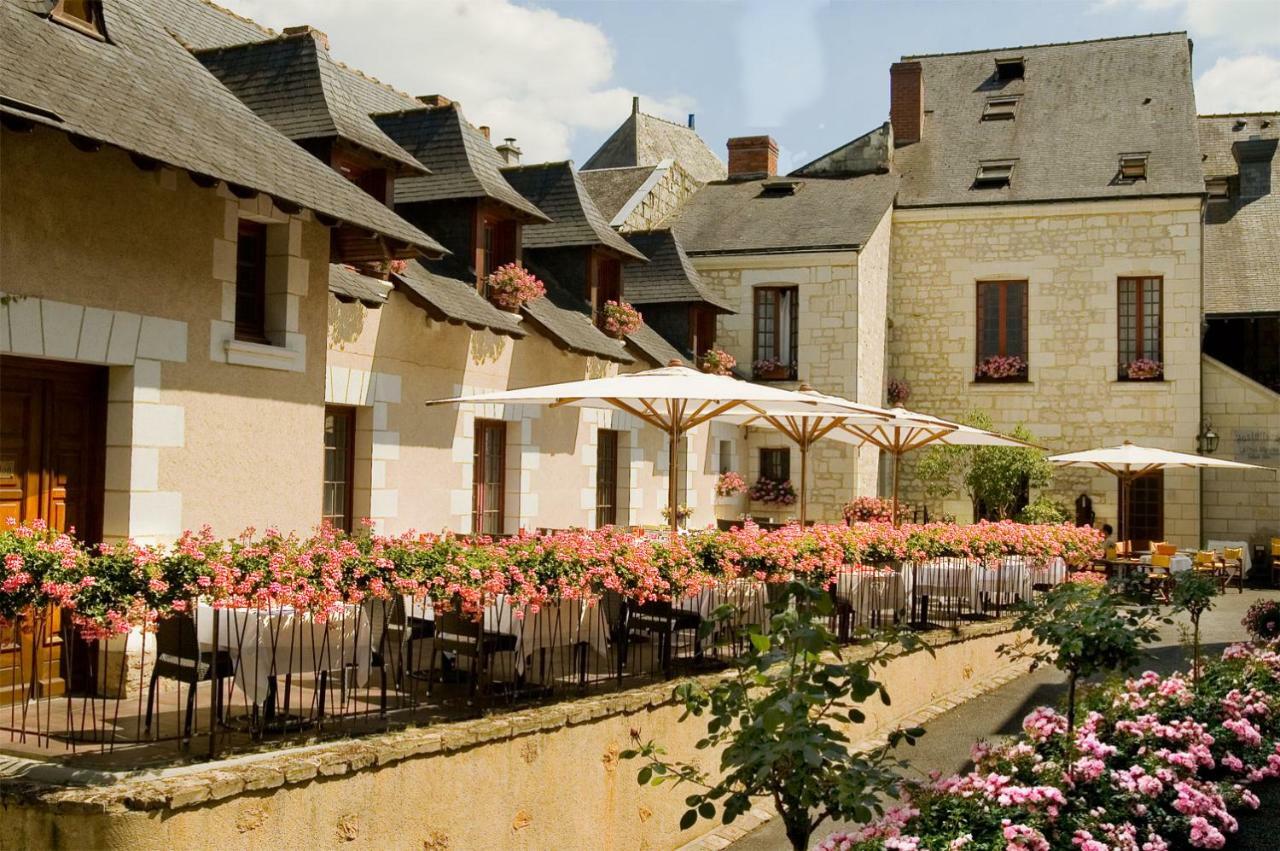 Logis Hotel La Croix Blanche Fontevraud Bagian luar foto